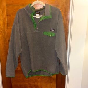 Men’s L Patagonia pullover